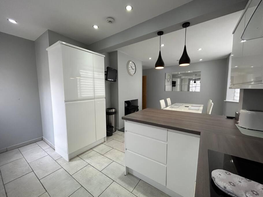 Fresh & Spacious House Rhyl Exteriör bild